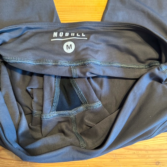 NoBull matte crops, medium - Picture 3 of 4